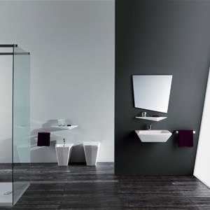 Ambiente bagno back to wall