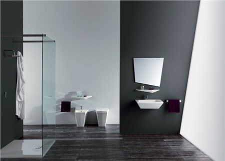 Ambiente bagno back to wall