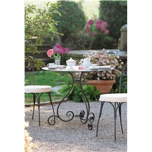 tavolo e sedie da giardino