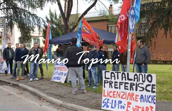 Licenziamento per 22 ceramisti della Catalano, proteste a Civita Castellana